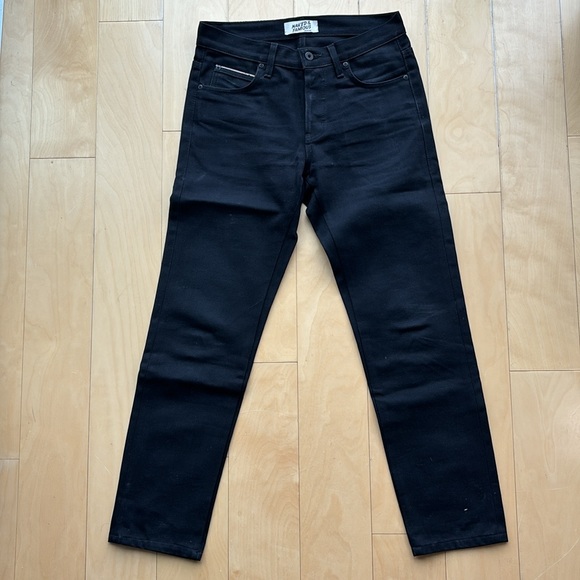 Naked & Famous Super Guy Solid Black Selvedge - Picture 2 of 4